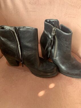 Marc Fisher Black Leather Ankle Booties with Side Zipper Detail